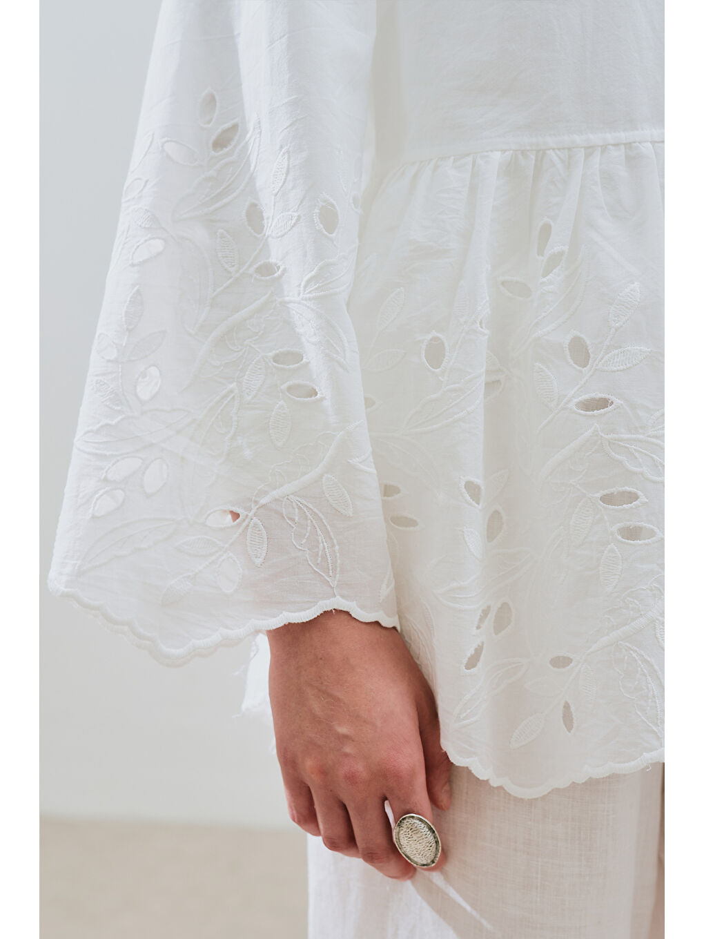Bağlamalı Nakışlı Tunik Ekru-6