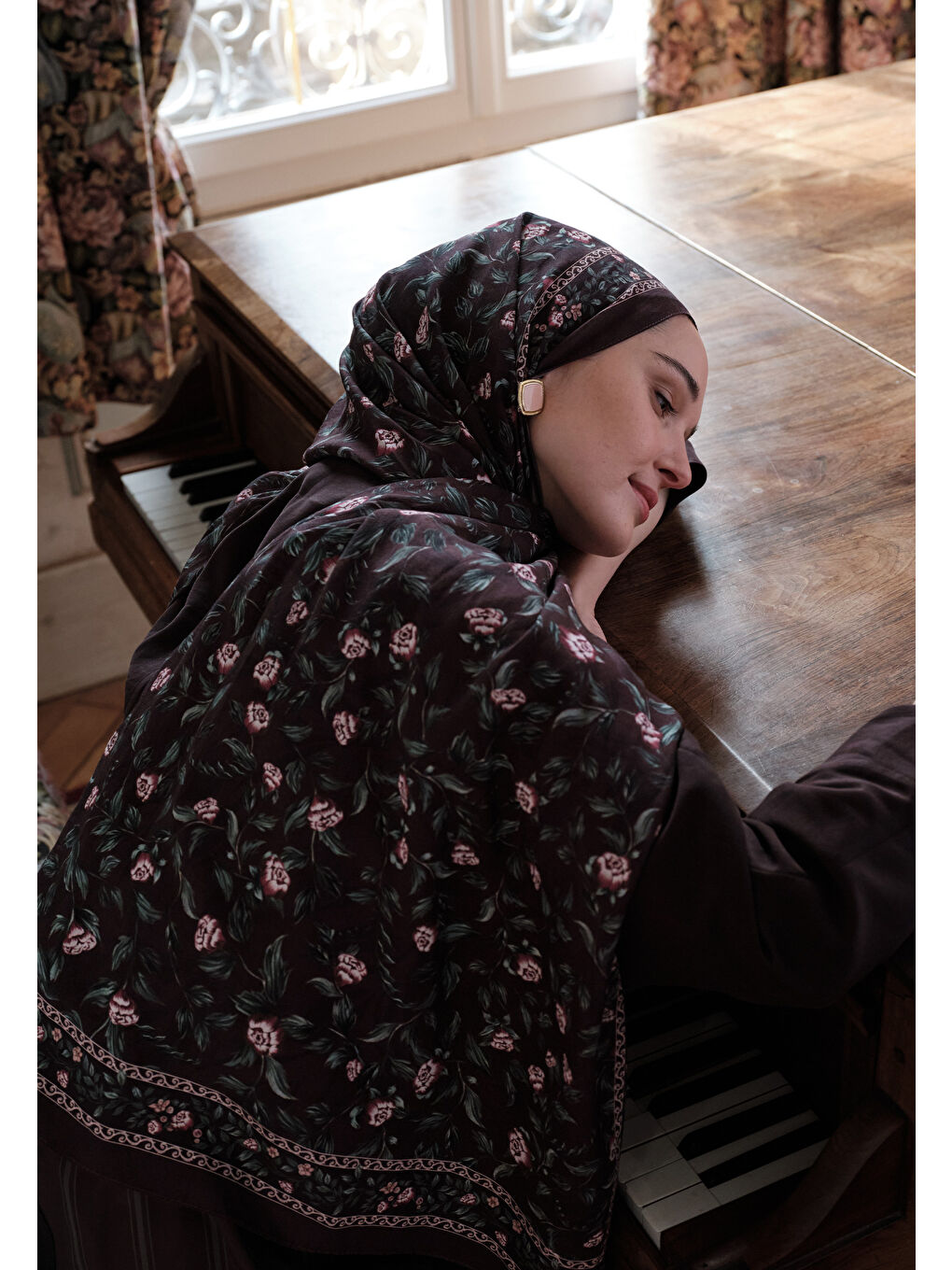 Bordo LEANA DESENLİ PAMUK VİSKON ŞAL MÜRDÜM-1