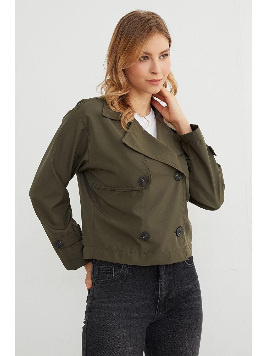 Haki Basic Düğmeli Kruvaze Yaka Kısa Trençkot