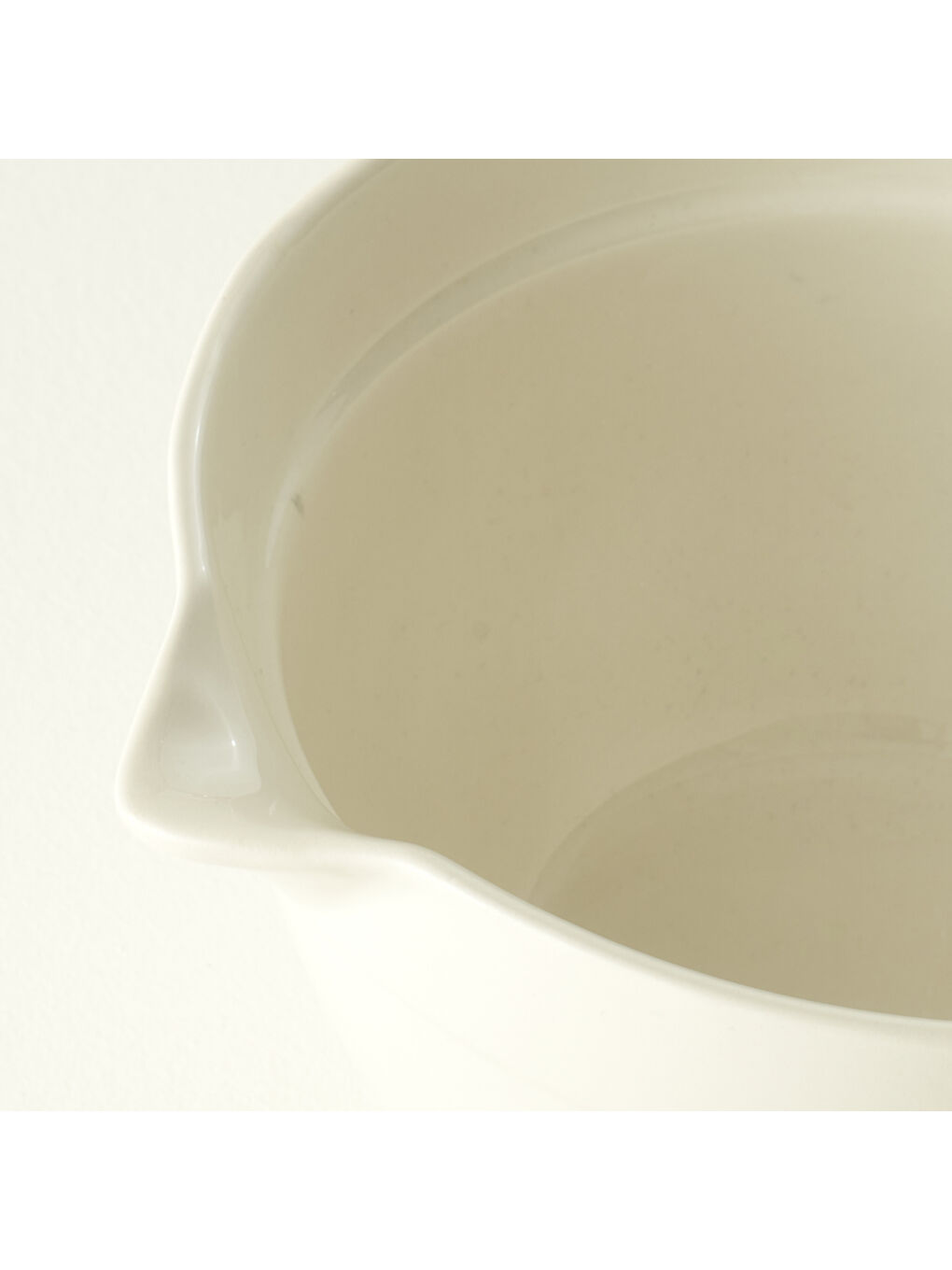 My Kitchen Seramik Karıştırma Kasesi Beyaz (1700 cc)-1