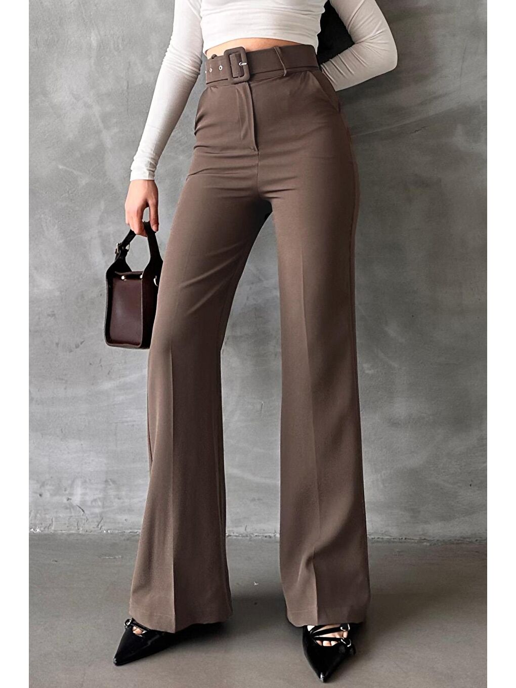 Kahverengi İspanyol Paça Kadın Kumaş Pantolon Mg2303-2