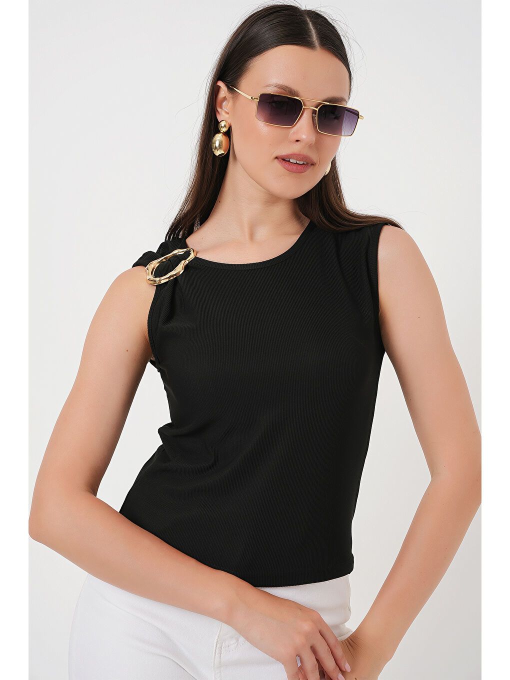 Kadın Kolsuz Basic Bluz 935 - Siyah-2