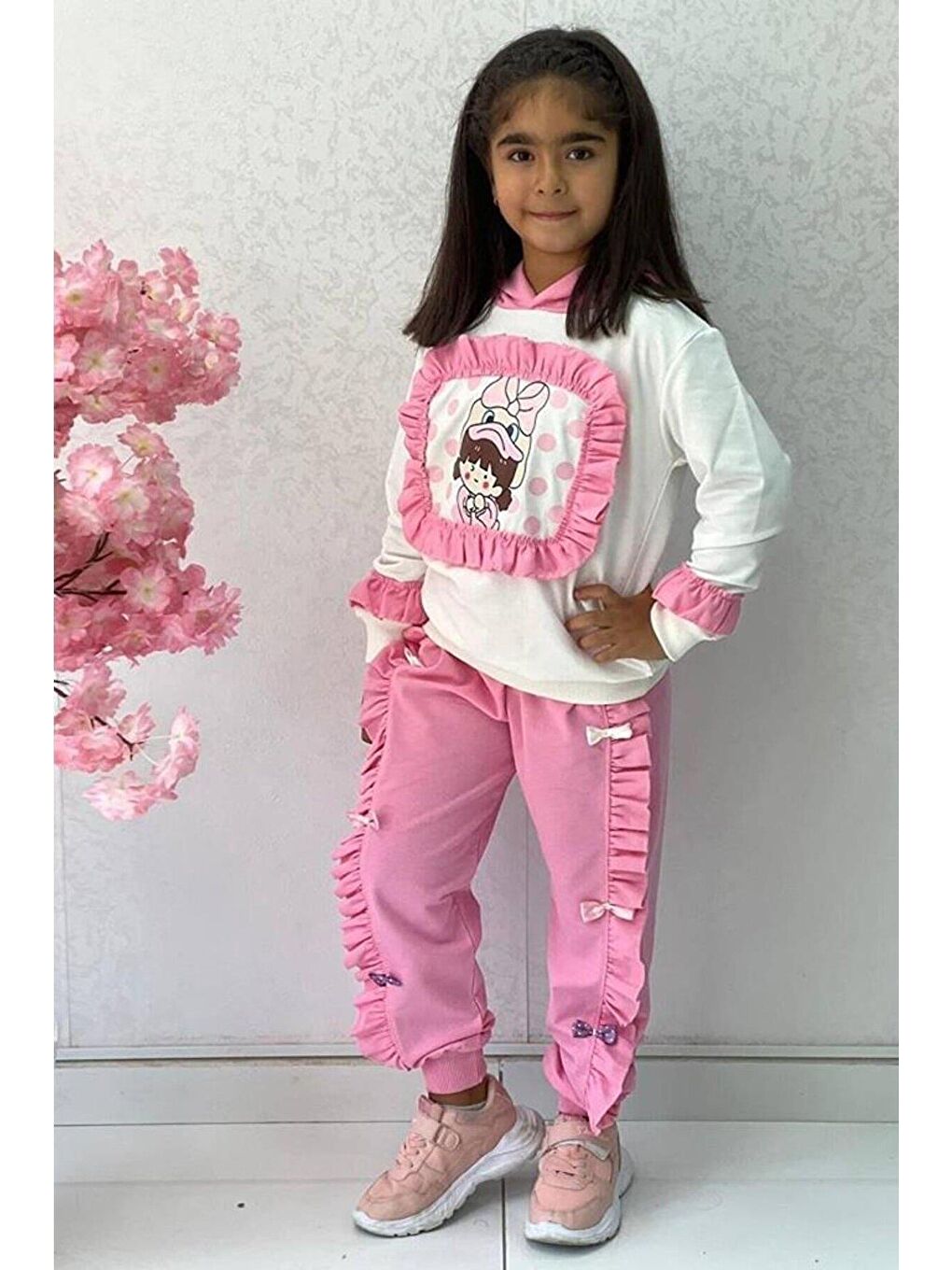 Kız Çocuk Ördek Baskılı Fırfır Detaylı Kapuşonlu Pembe Eşofman Takım-5