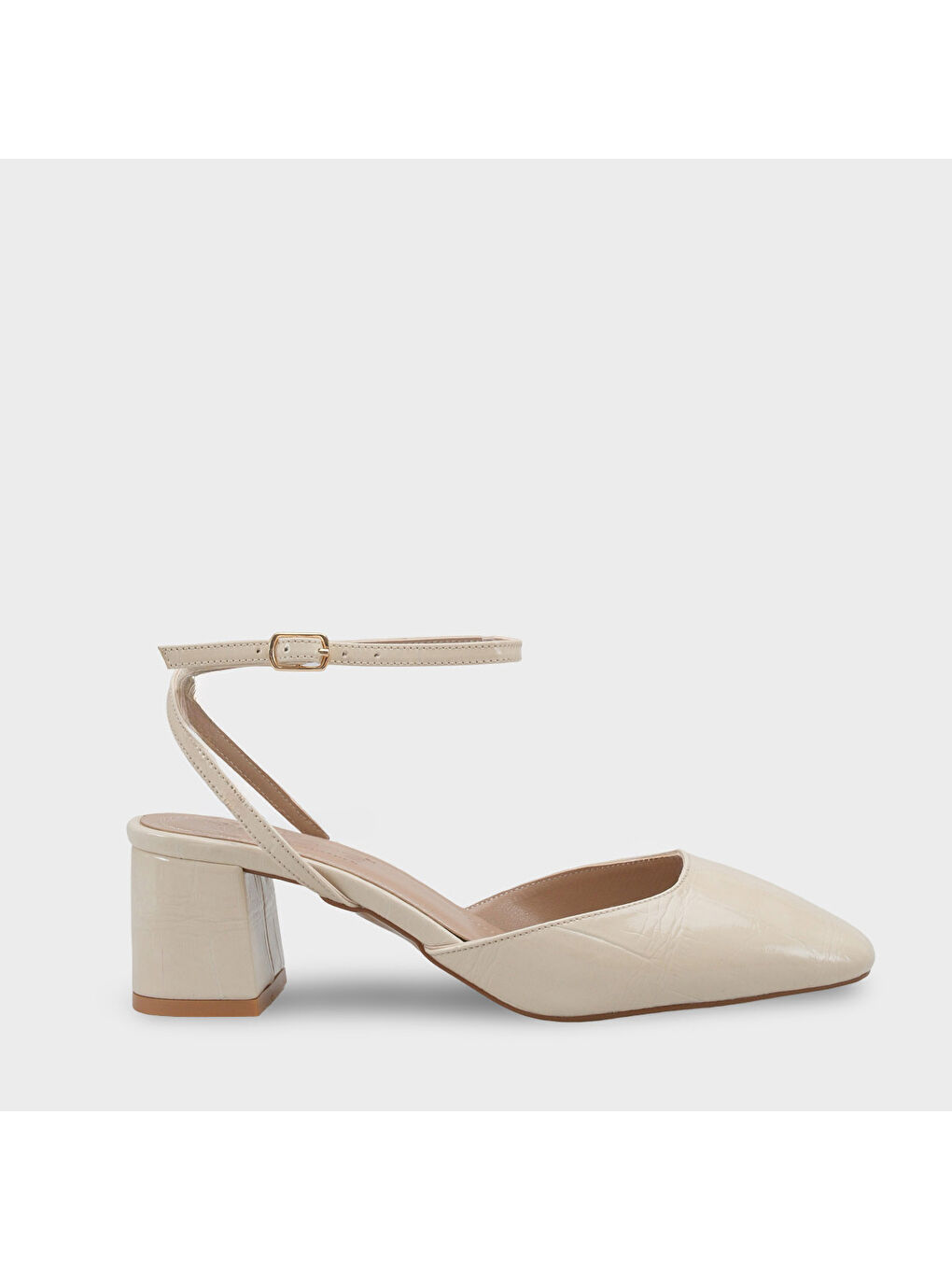 Bej Karmen Yuvarlak Burunlu Bilekten Bantlı Orta Topuklu Kadın Ayakkabı