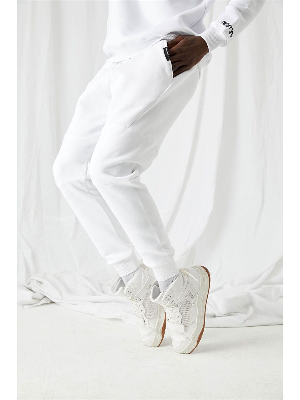 Erkek Beyaz Eşofman Altı-1