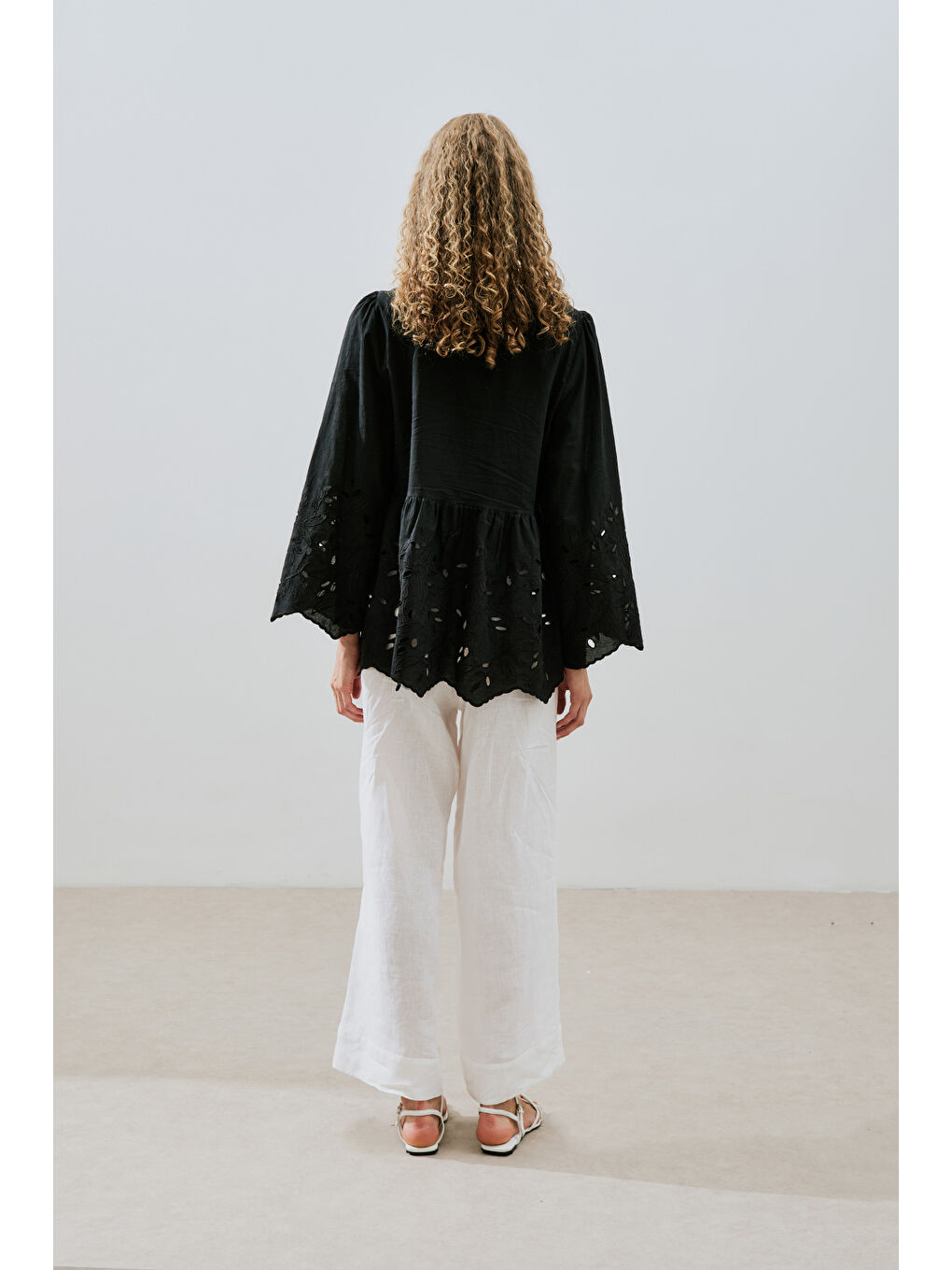 Bağlamalı Nakışlı Tunik Siyah-7