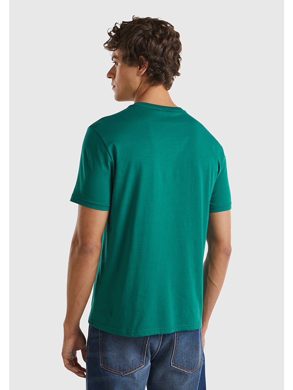 United Colors Of Benetton Erkek Koyu Yeşil %100 Pamuk Baskılı Kısa Kollu Yuvarlak Yaka T-Shirt - 2