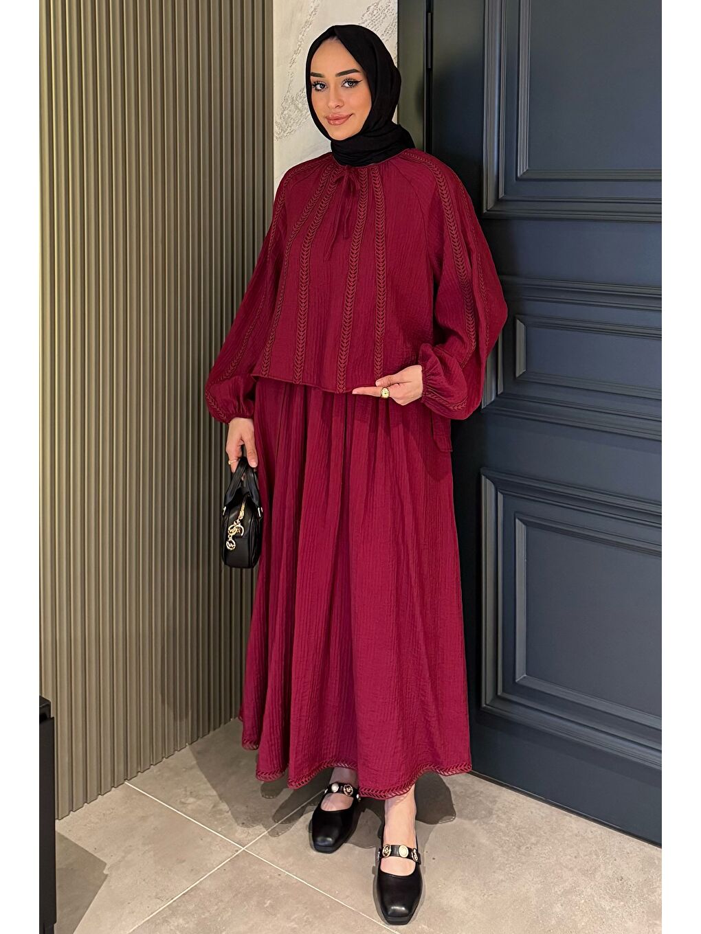 Mürdüm Yaka Bağlamalı Balon Kol Fistolu Bluz Etek Tesettür İkili Takım-3