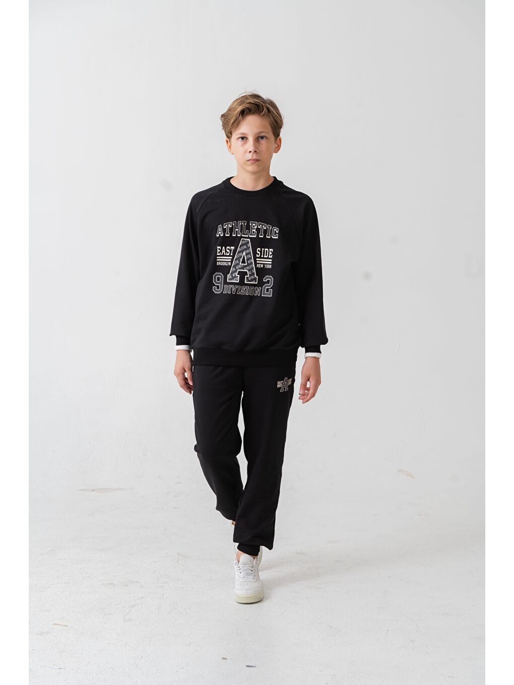 Siyah Athletic Baskılı Erkek Çocuk Alt Üst Eşofman Takımı-1
