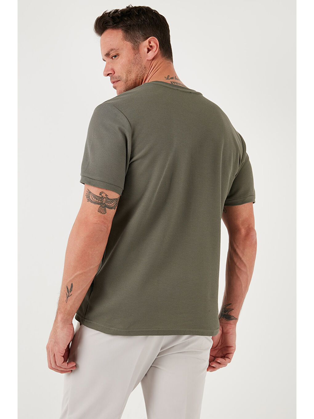 Haki Pamuklu Regular Fit Yarım Fermuarlı Kolej Yaka 3'lü Paket Tişört 5902653S3-5