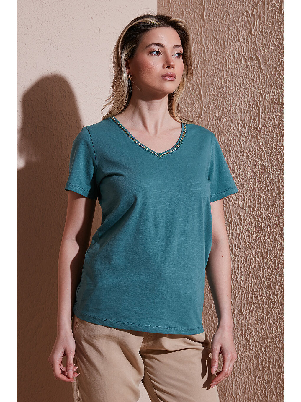 Yeşil % 100 Pamuk Regular Fit V Yaka T Shirt 25Y0478K1-3