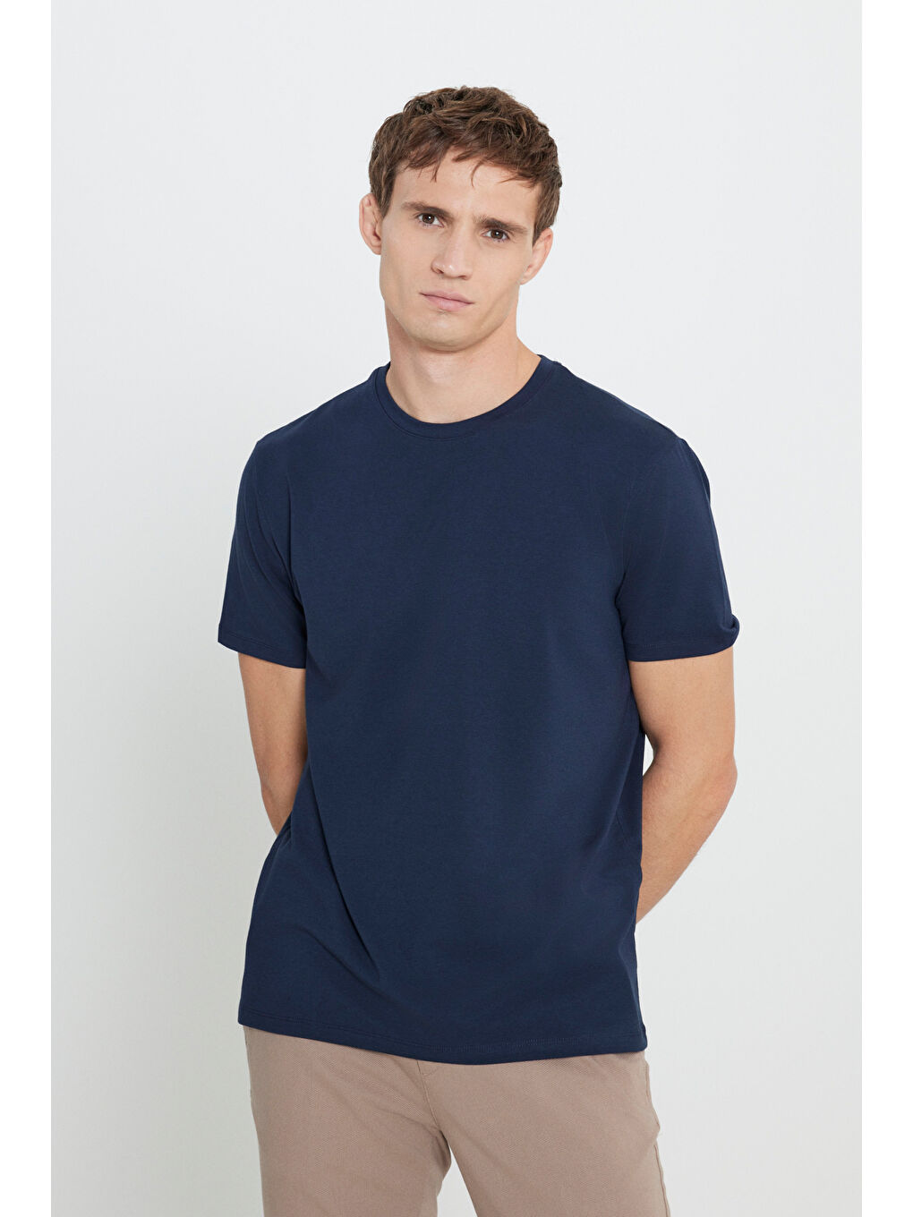 Erkek Lacivert Standart Fit Normal Kesim Bisiklet Yaka Pamuklu Tişört