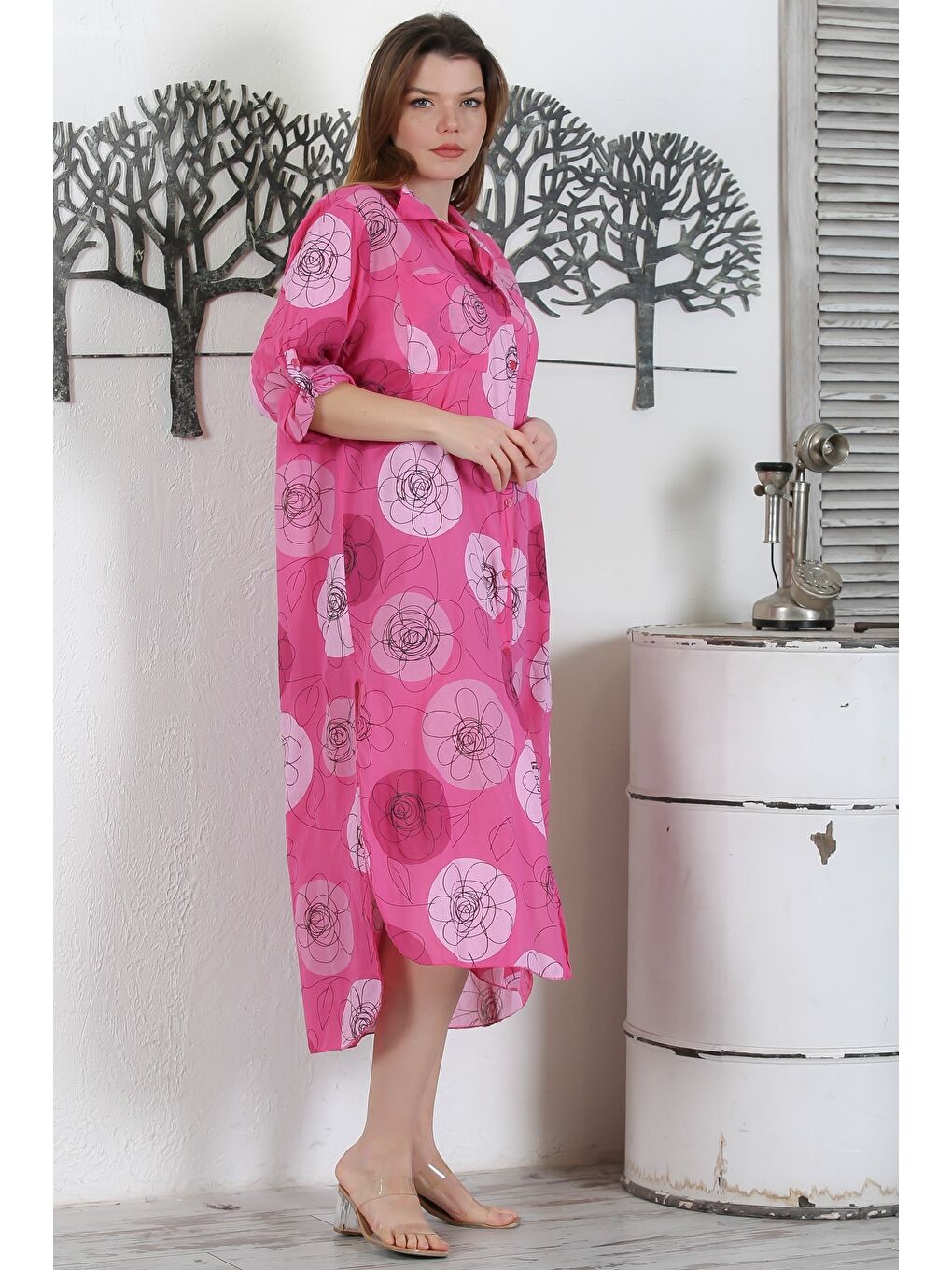 İtalyan Fuşya Düğmeli Uzun Kollu Çiçekli Çift Cepli Casual Dokuma Yazlık Elbise-4