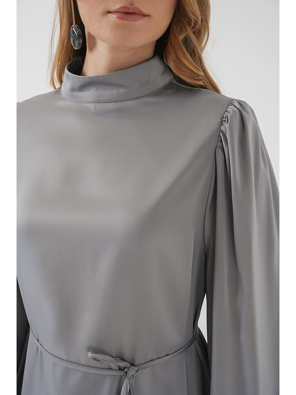 2510 Saten Tesettür Abiye Elbise - Gri-4