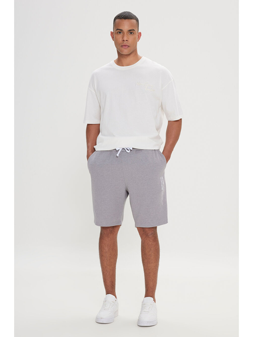 Erkek Gri Melanj Standart Fit Normal Kesim Cepli Rahat Örme Şort