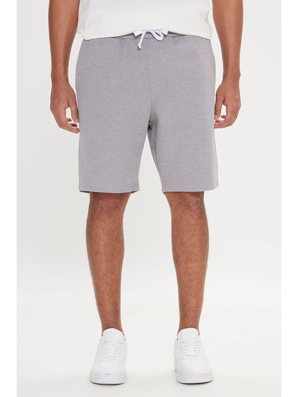 Erkek Gri Melanj Standart Fit Normal Kesim Cepli Rahat Örme Şort-1