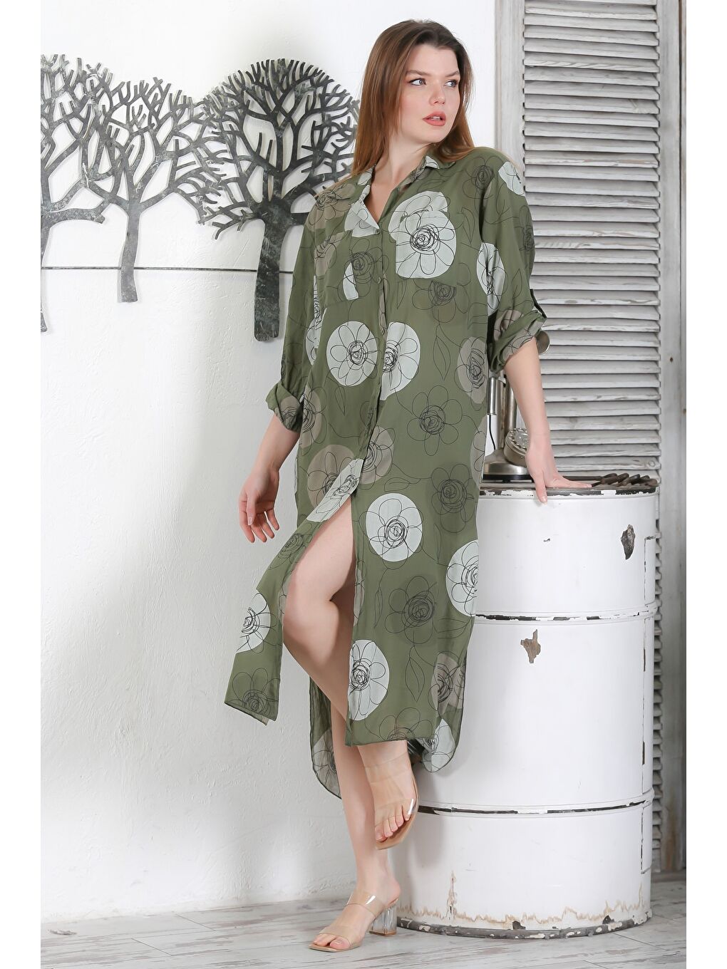 İtalyan Koyu Yeşil Düğmeli Uzun Kollu Çiçekli Çift Cepli Casual Dokuma Yazlık Elbise 130 65-2