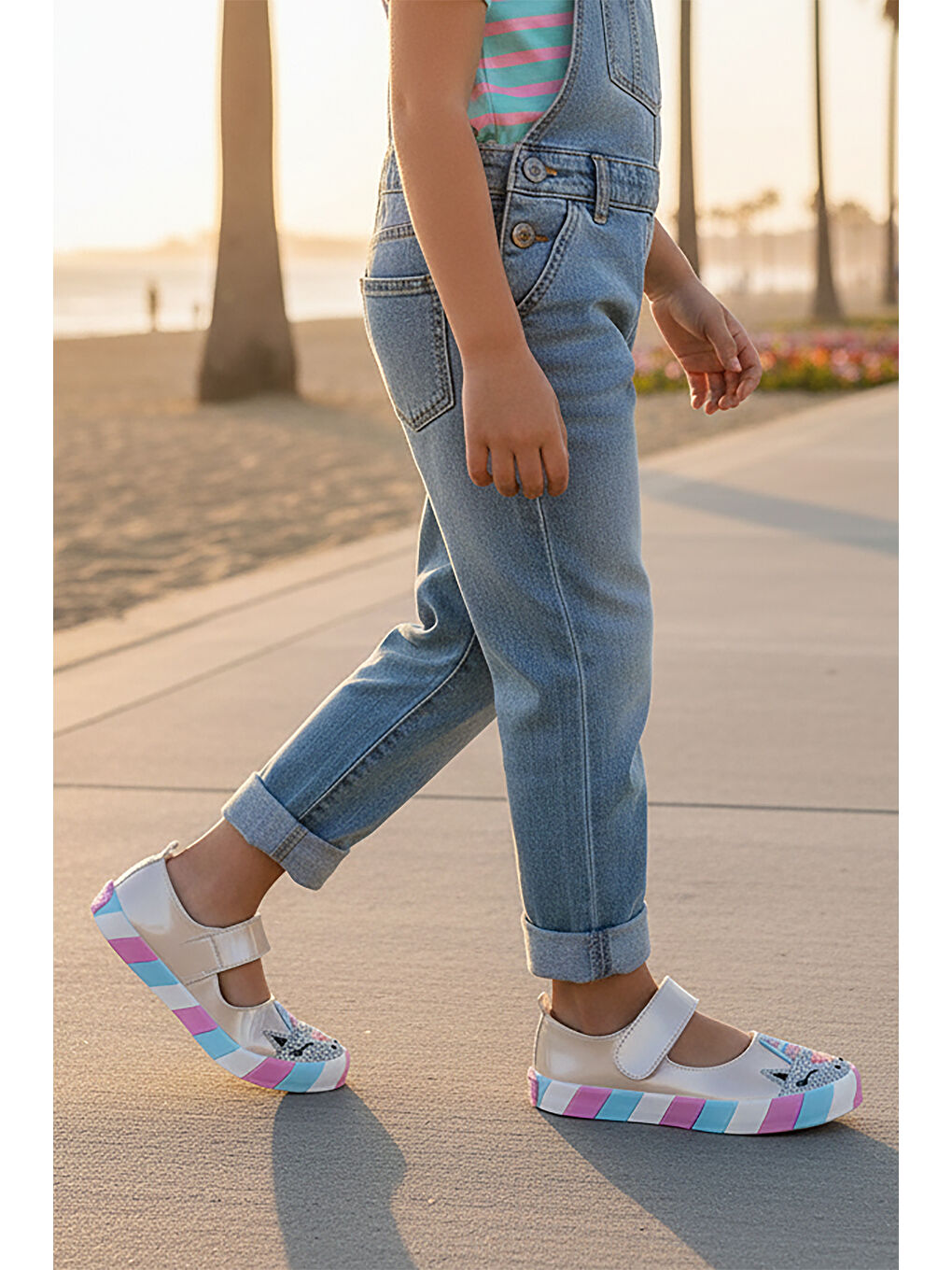 Beyaz Gilan Cırtlı Kız Çocuk Babet Ayakkabı-2