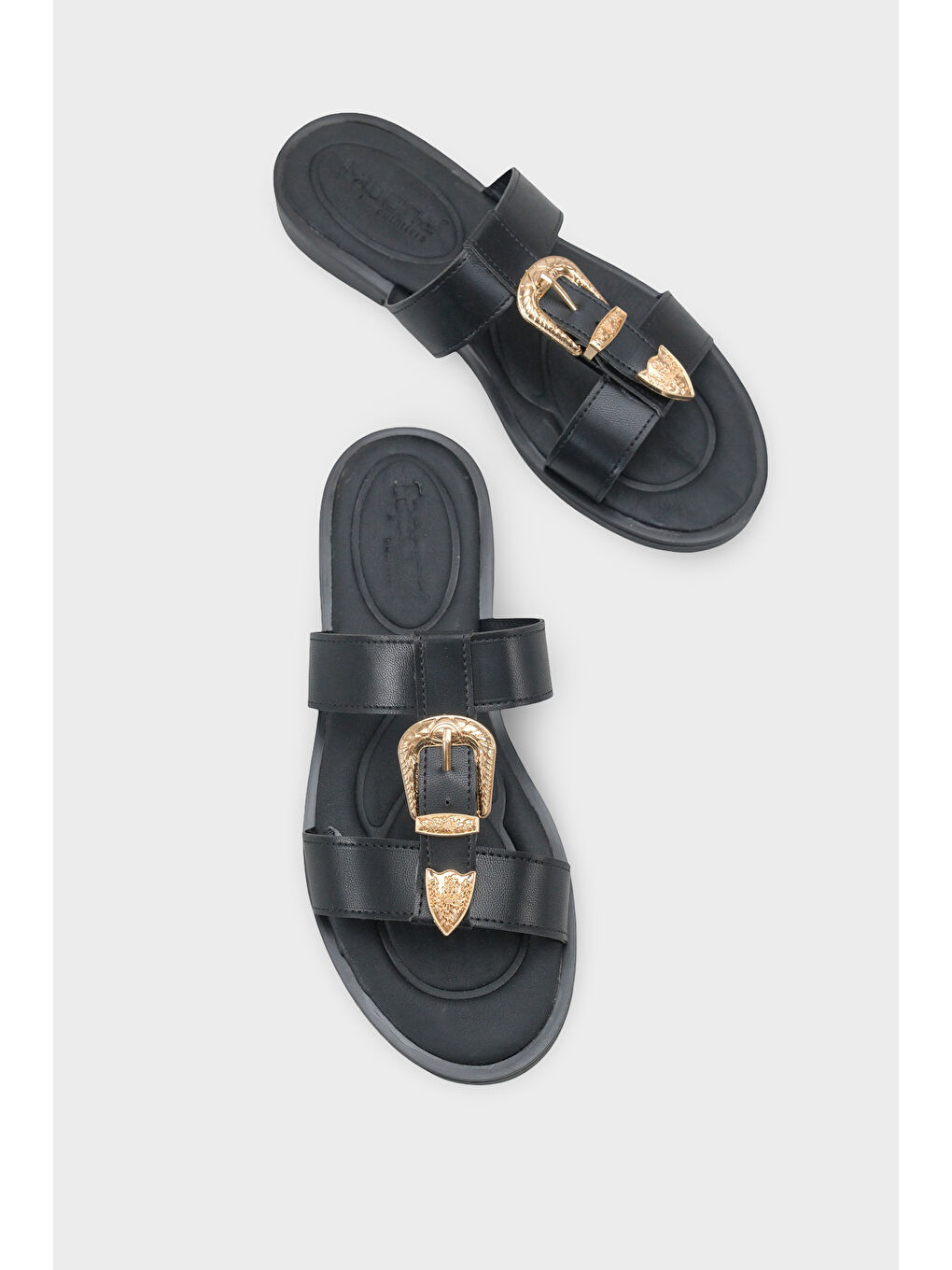 Siyah Brynn Metal Tokalı Düz Topuklu Kadın Terlik-5