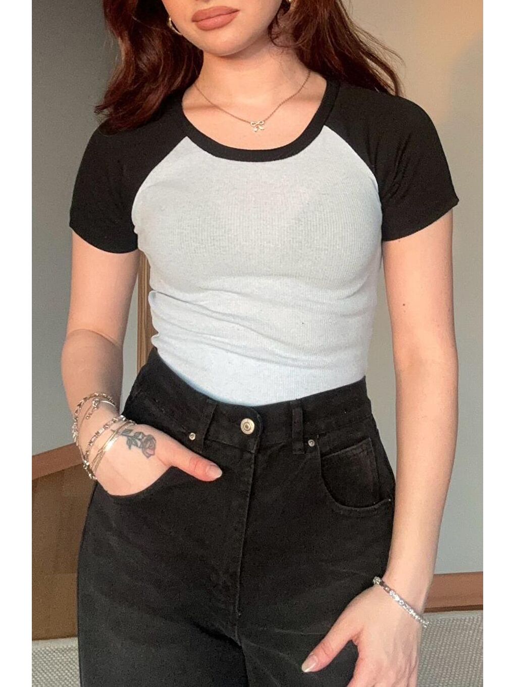 Touz Moda Beyaz Reglan Kol Ribanalı Crop Bluz