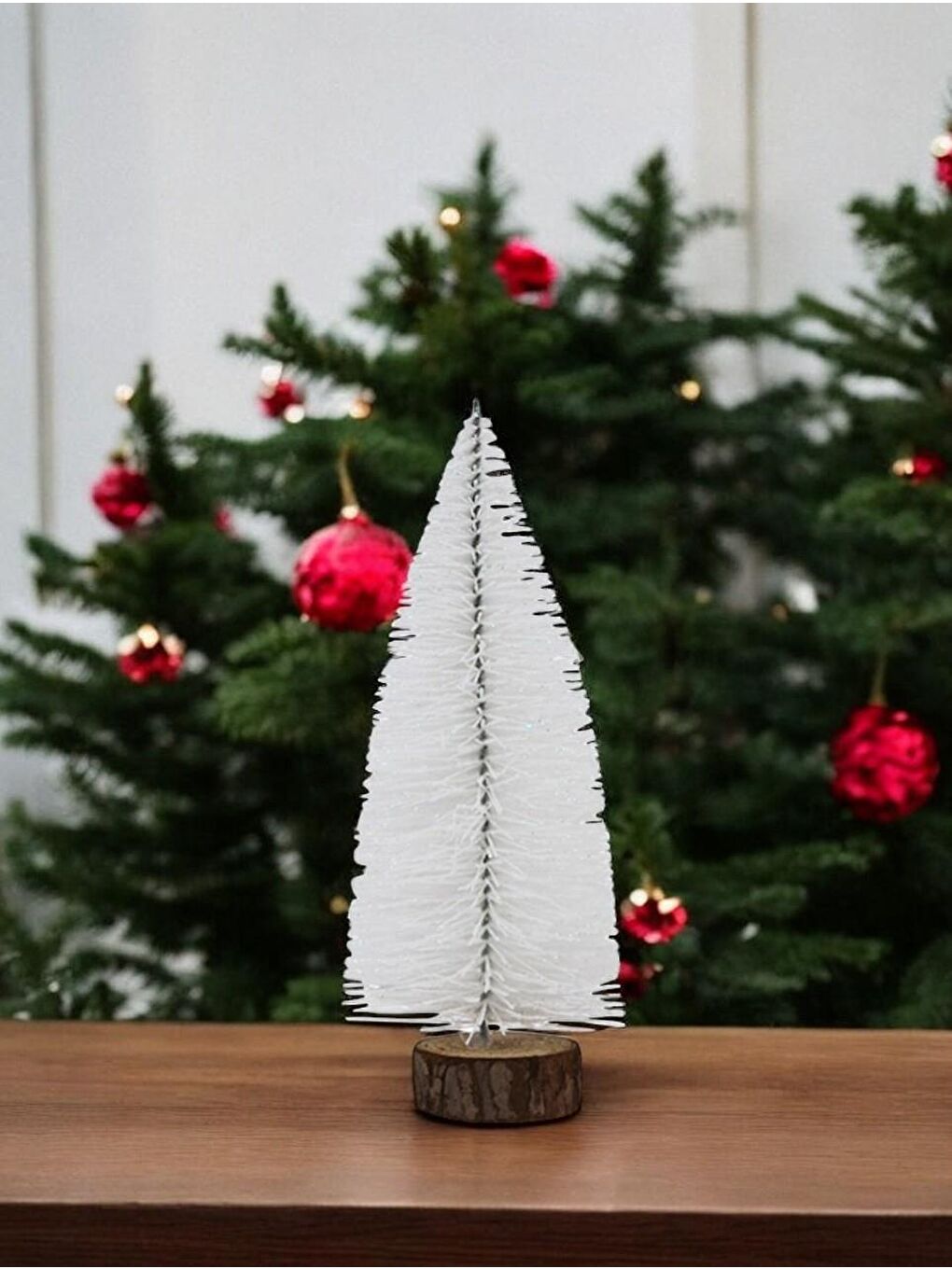 Mini Yılbaşı Ağacı Dekoratif Simli Çam Ağacı Beyaz 20 Cm
