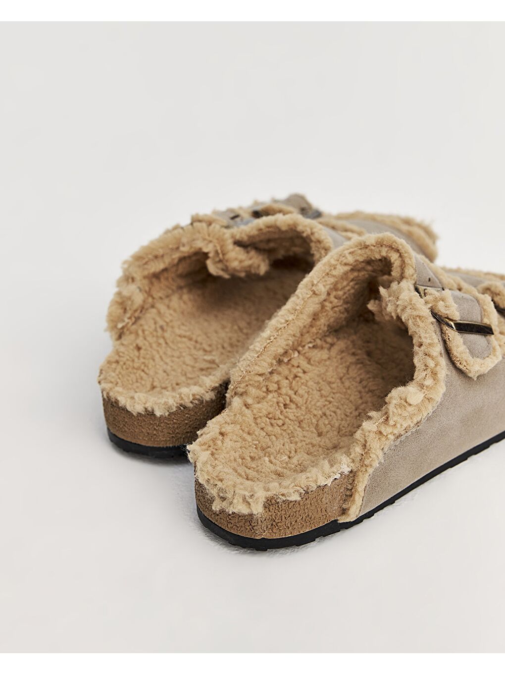 Kahverengi Kadın Tokalı Ev Terliği - Drew-C - A-2