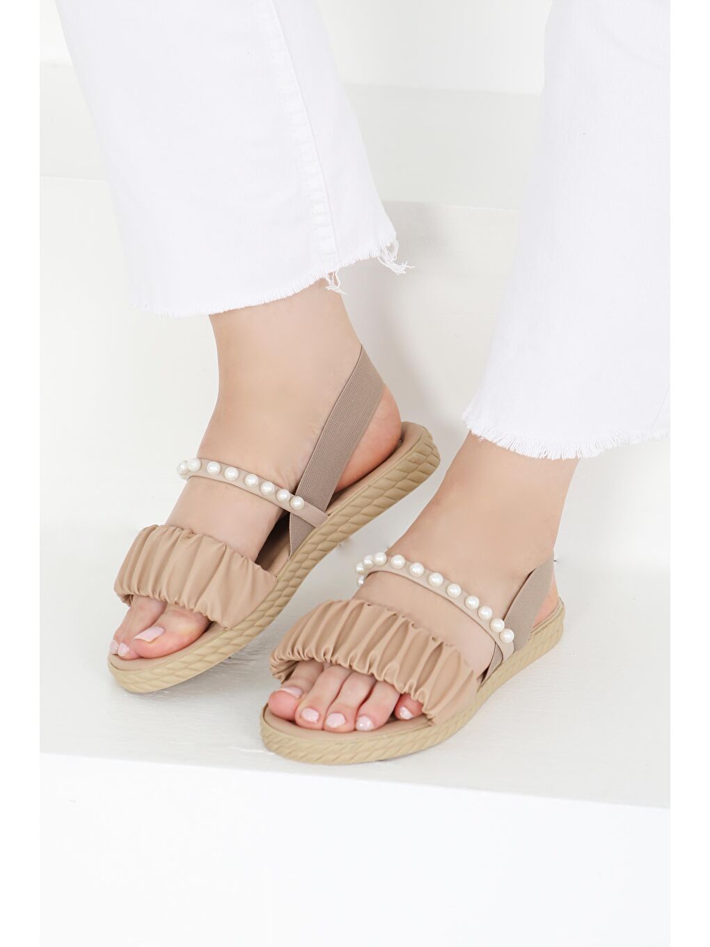 Bej Kadın Vizon İncili Sandalet - 27404-1
