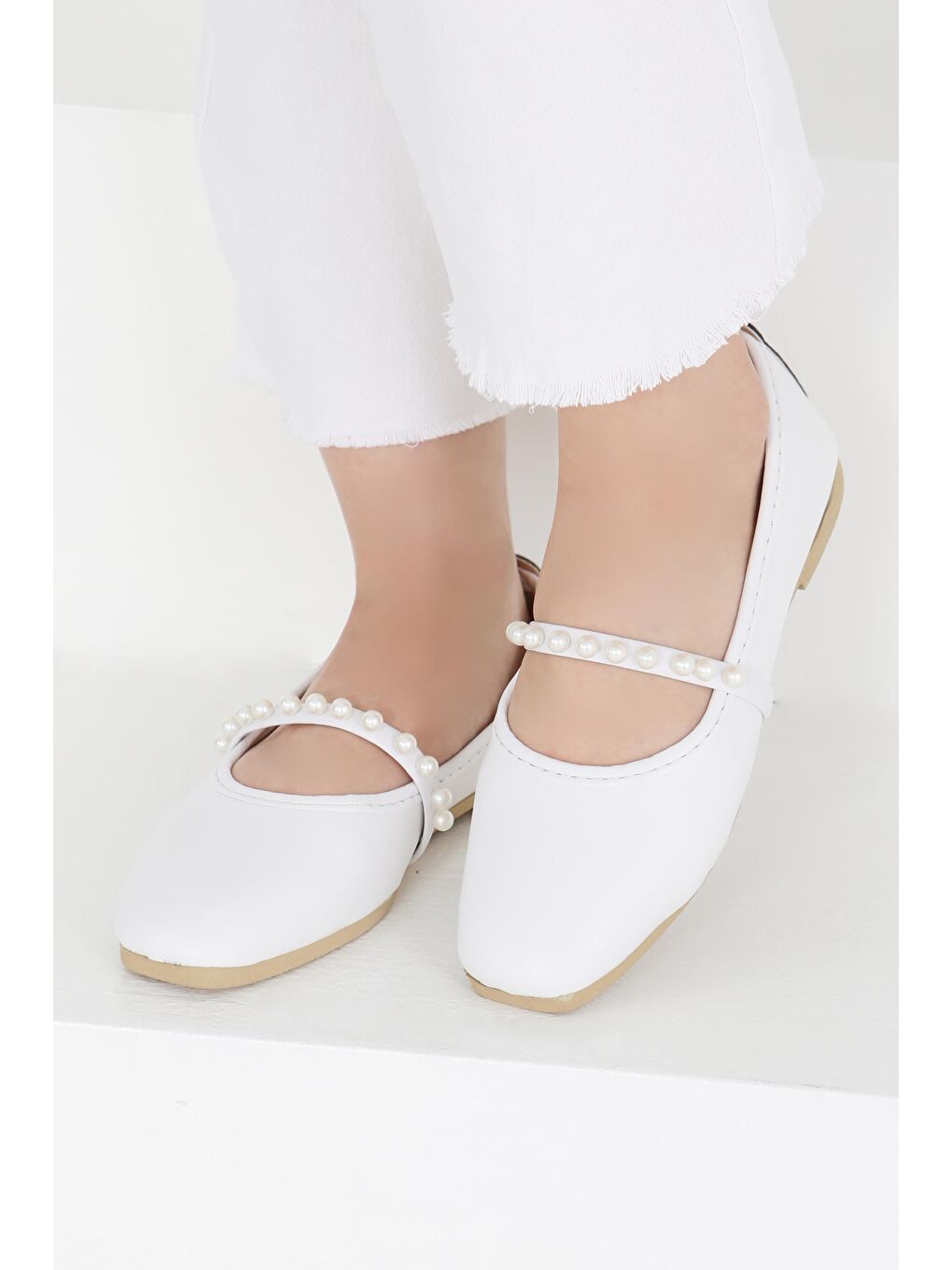 Kadın Beyaz İncili Babet - 27400