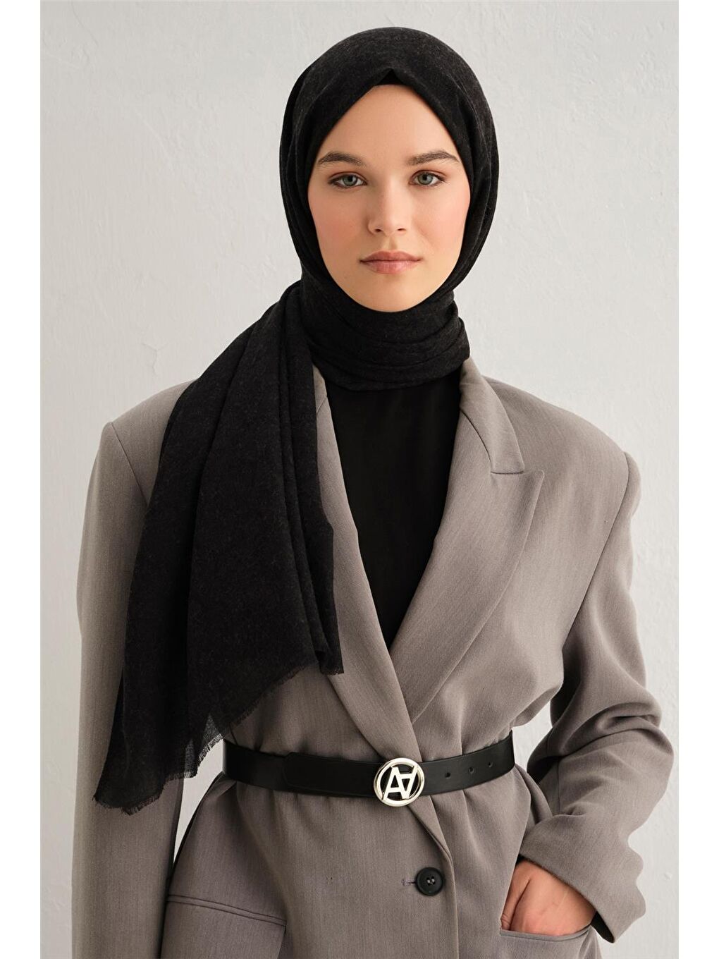Siyah Lyocell Yün Geometrik Desen Şal 31