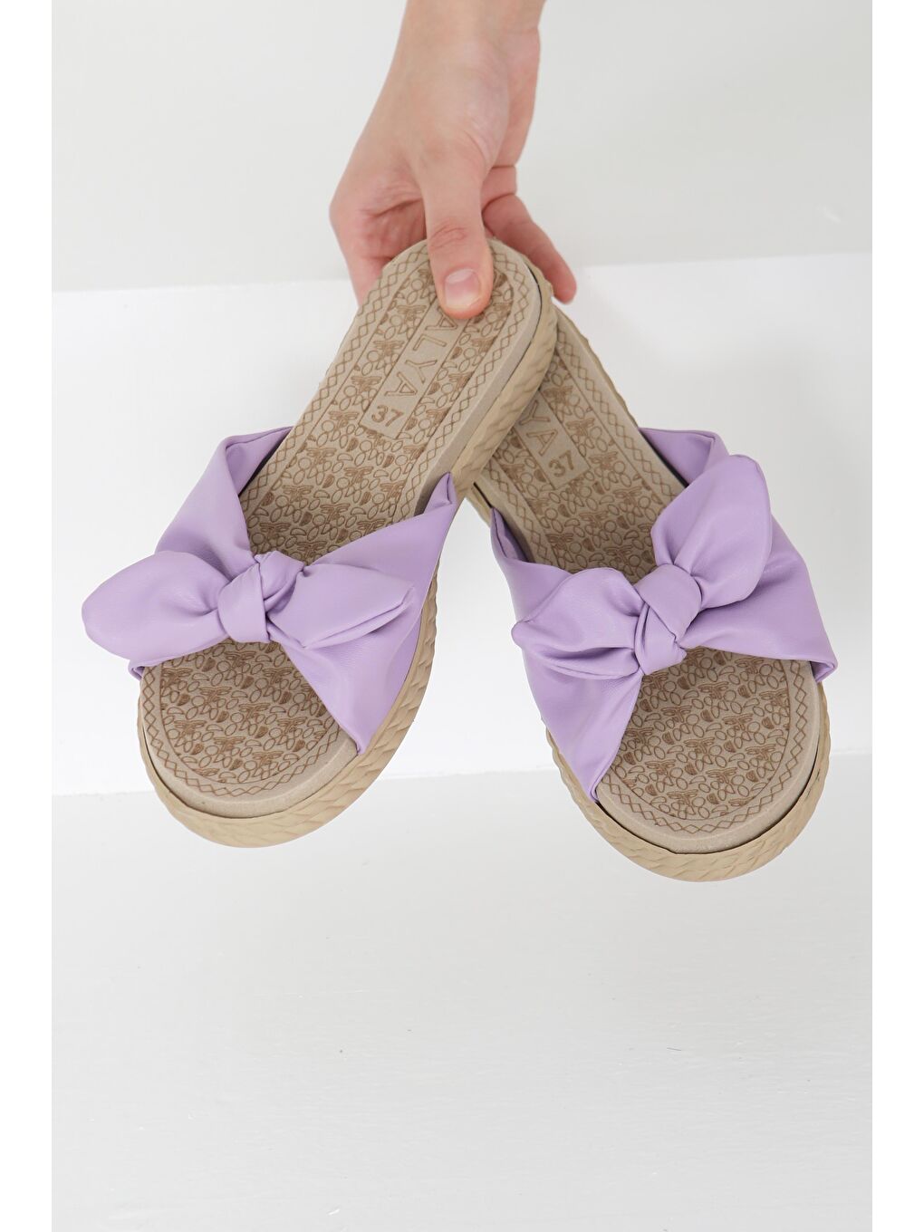 Kadın Lila Fyonklu Terlik - 27408-2