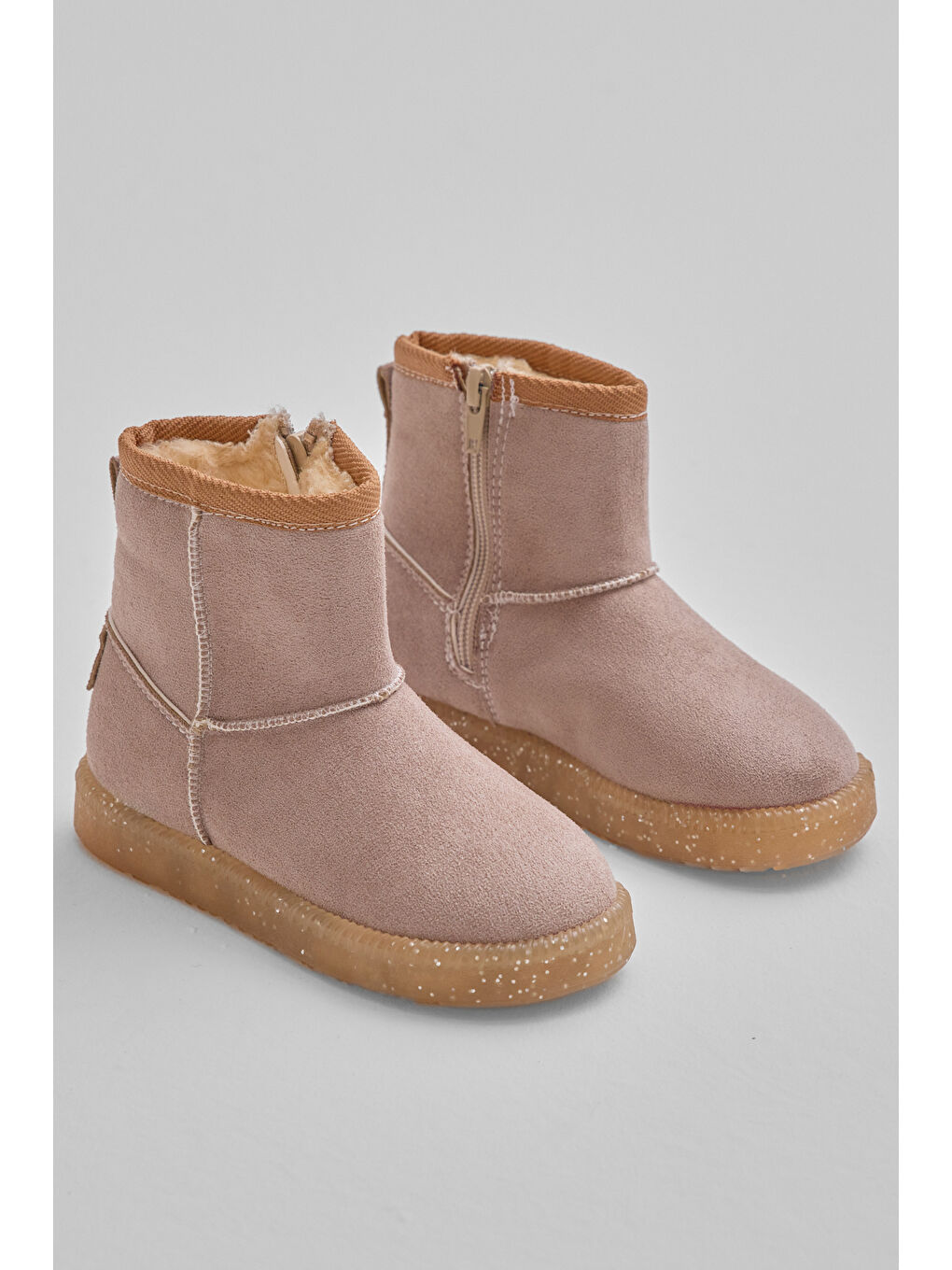 Bej Kız Çocuk Vizon Termo Taban Süet Görünümlü İçi Kürklü Kısa Bot-2