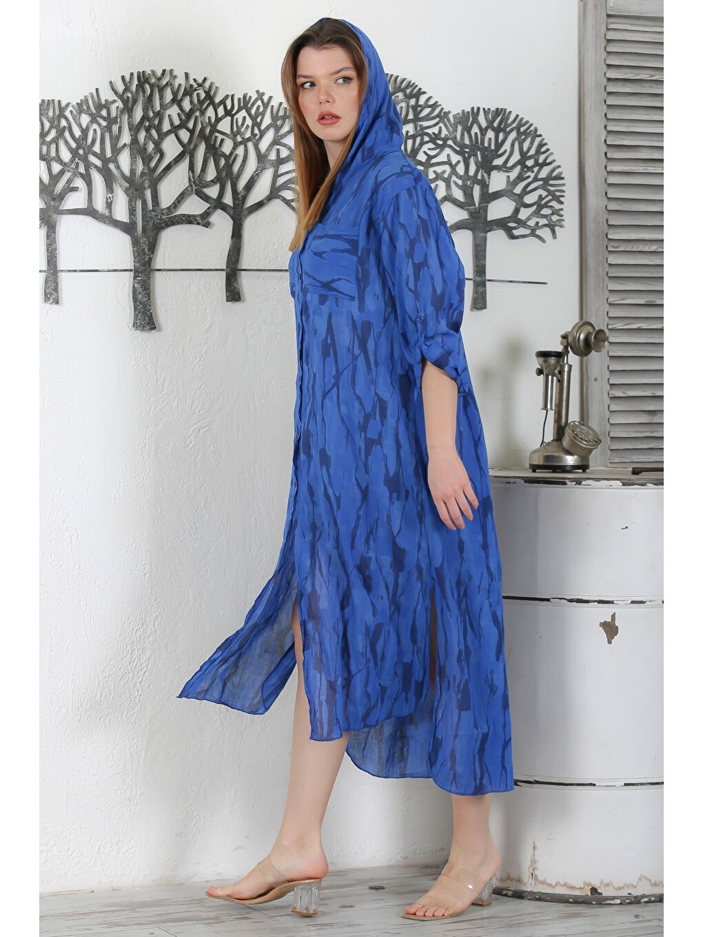 İtalyan Lacivert Düğmeli Uzun Kollu Desenli Çift Cepli Kapüşonlu Casual Dokuma Yazlık Elbise 130 65-1