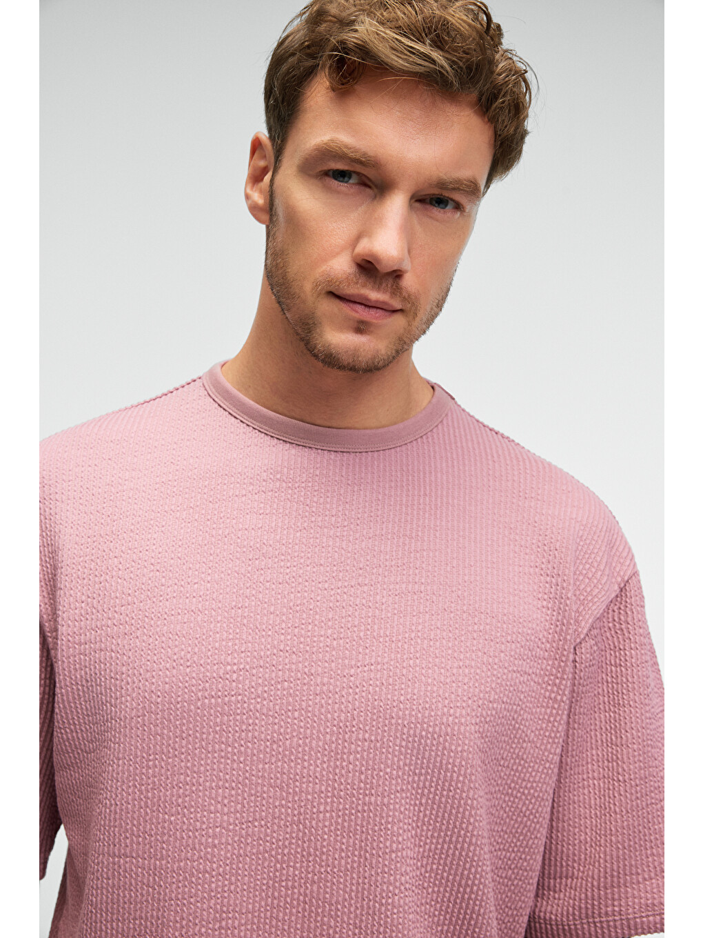 Vıntage Erkek Kısa Kollu Yuvarlak Yaka Dokulu Gofre Kumaş Regular Fit Pembe T-shirt-4