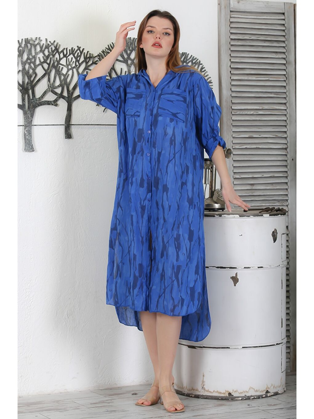 İtalyan Lacivert Düğmeli Uzun Kollu Desenli Çift Cepli Kapüşonlu Casual Dokuma Yazlık Elbise 130 65-2