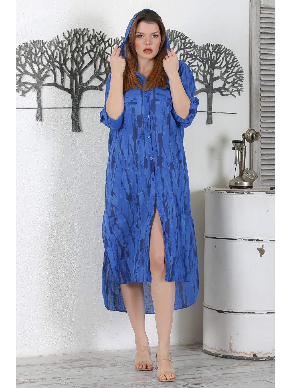 İtalyan Lacivert Düğmeli Uzun Kollu Desenli Çift Cepli Kapüşonlu Casual Dokuma Yazlık Elbise 130 65-5