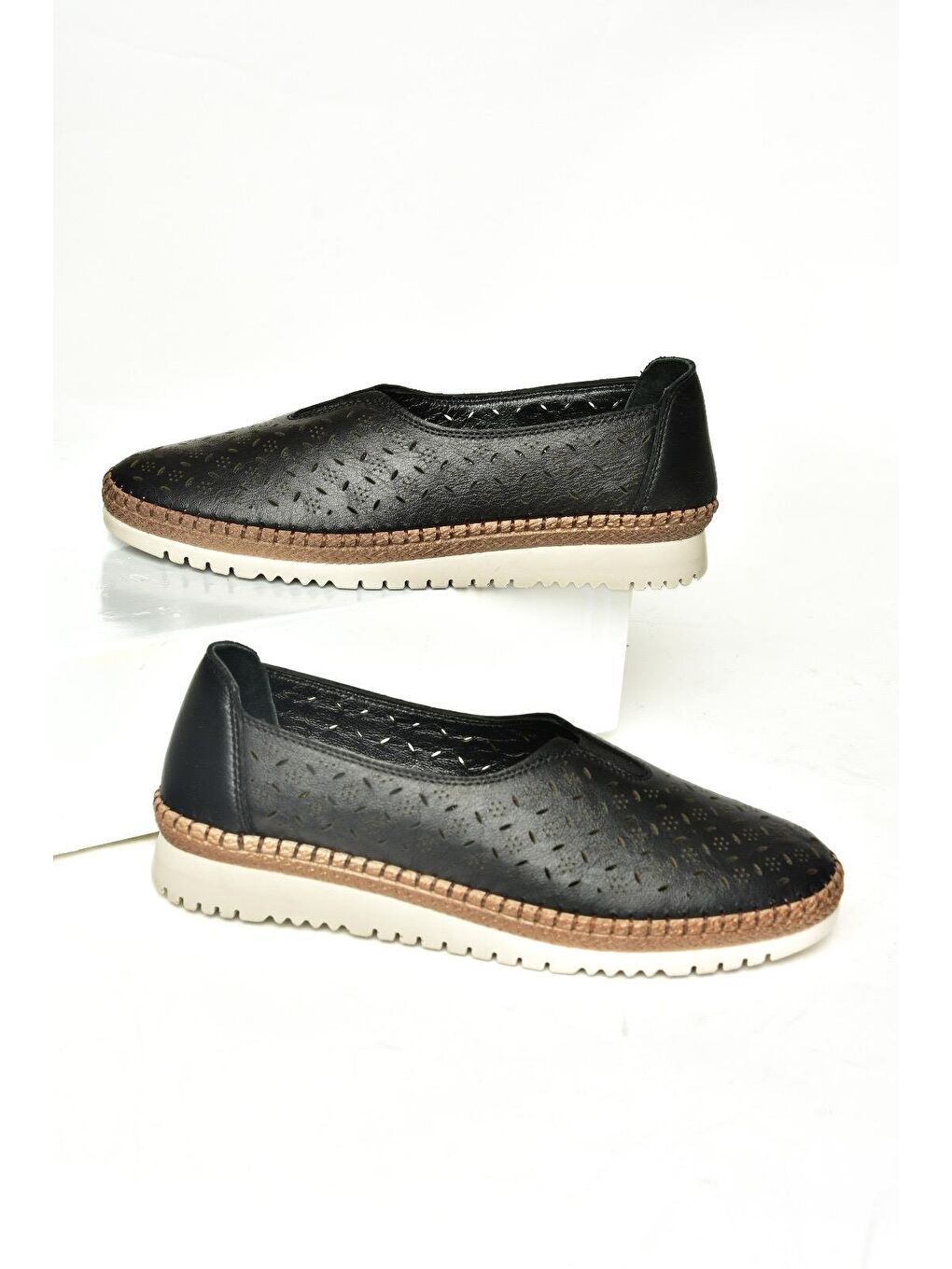 U5553002 Siyah Kadın Ayakkabı-2