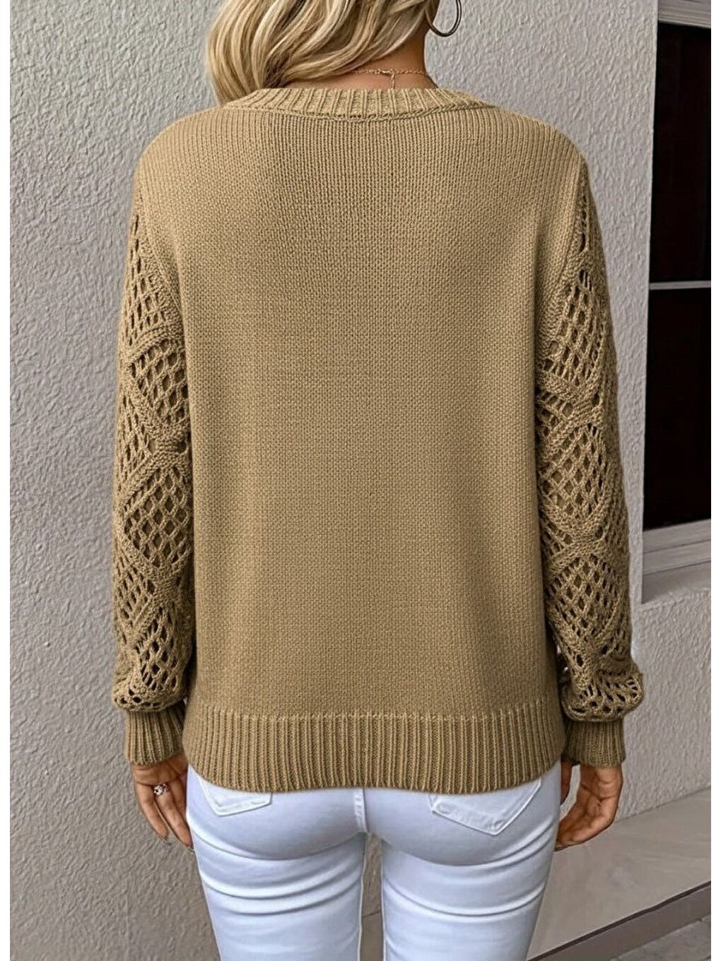 Kahverengi Kadın Uzun Kollu V Yaka Kol Delikli Baklava Desen Detaylı Triko Kazak-2