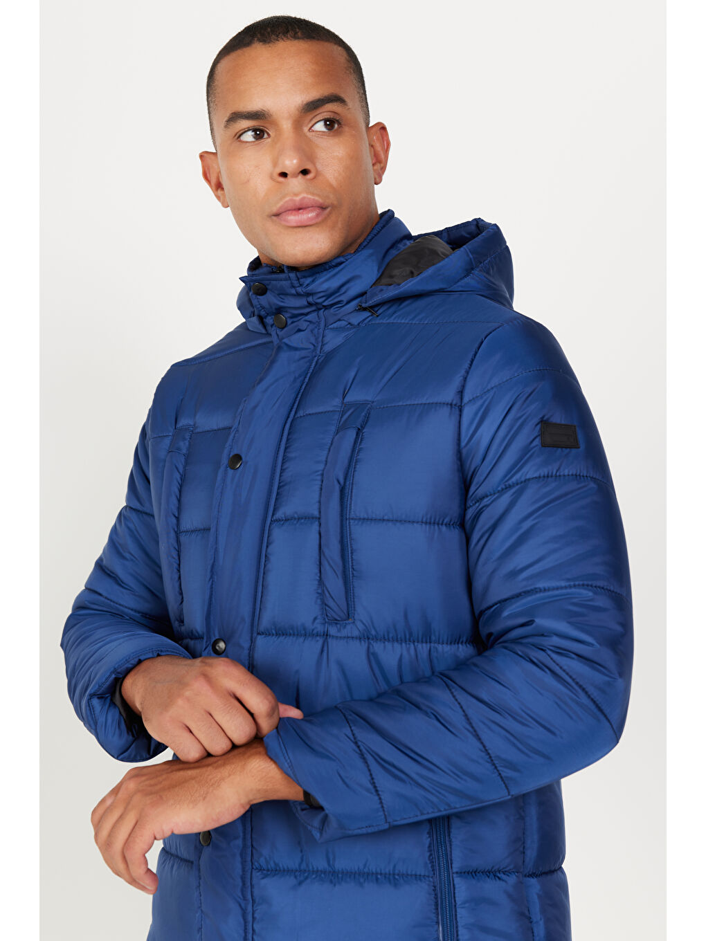 Erkek Mavi Standart Fit Normal Kesim Dik Yaka Dolgulu Outdoor Şişme Kaban Mont-2