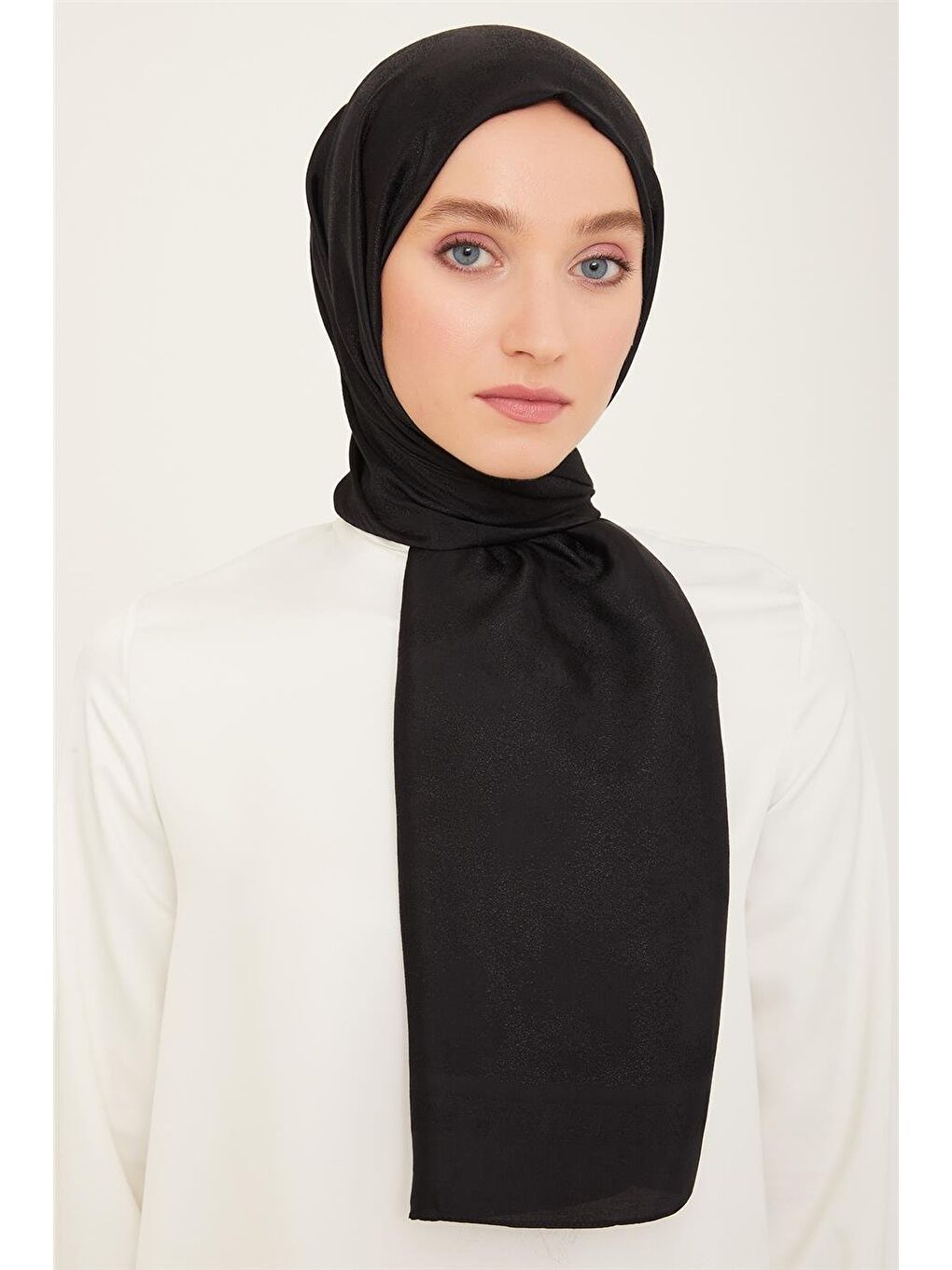 Siyah Trend Zümrüt Şal 2 24222 24001