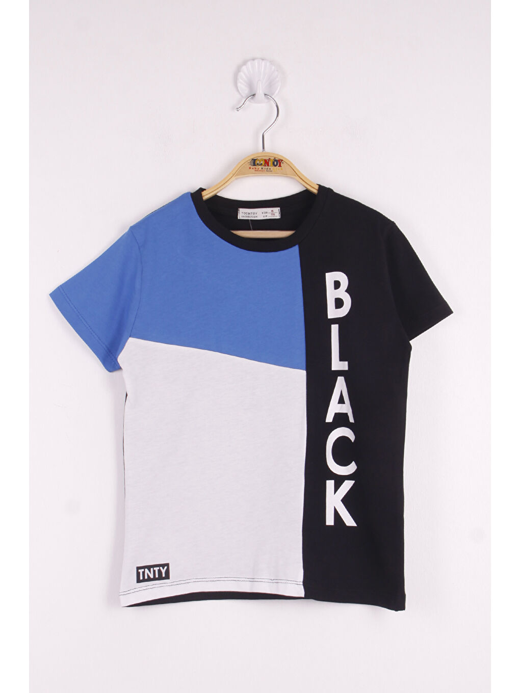 Mavi Erkek Çocuk Black Baskılı Garnili Tişört