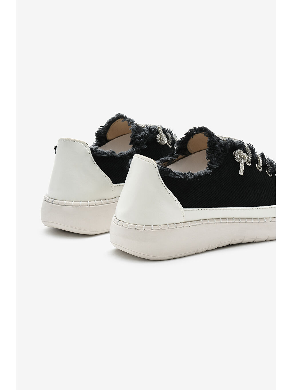 Kadın Siyah Poli Taban Denim Kumaş Taşlı Bağcıklı Spor Ayakkabı-4