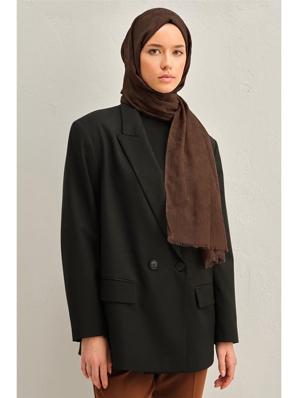 Kahverengi Lyocell Yün Monogram Desen Şal 06