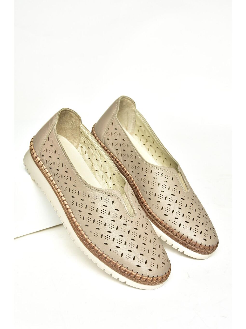 Bej U5553002 Vizon Kadın Ayakkabı-3