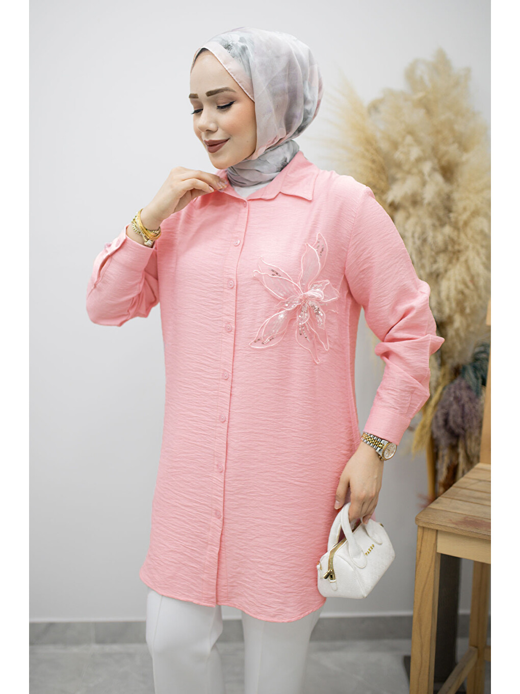 Çiçek Detaylı Gömlek TSD260193 Pembe-1