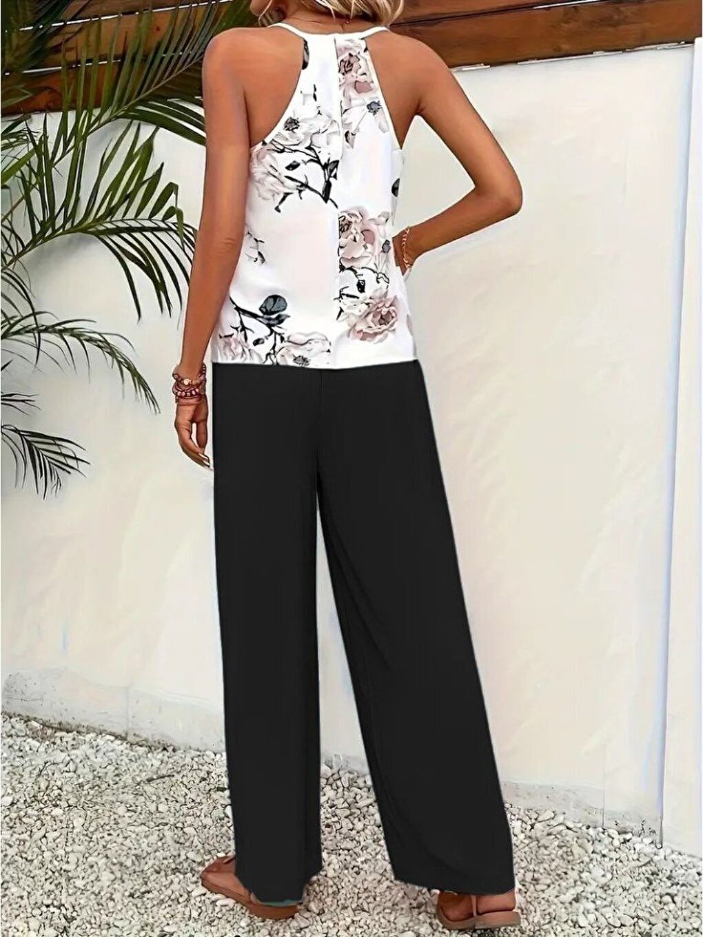 Siyah Kadın Ip Askılı V Yakalı Süprem Bluz Ve Aerobin Pantolon Ikili Takım-2