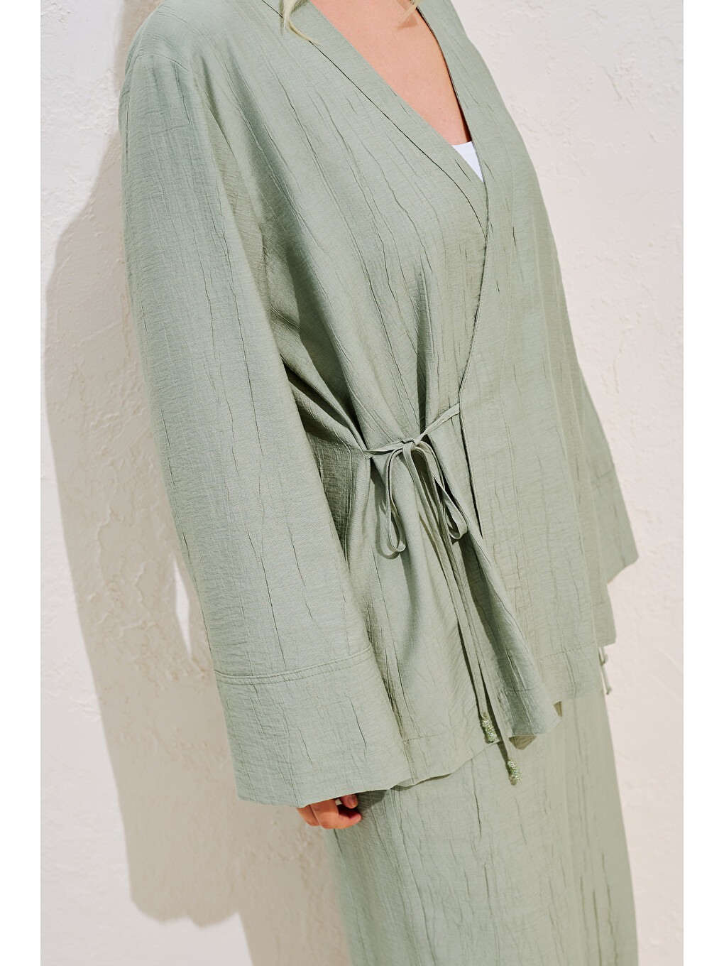 Dokulu Bağlamalı Kimono Bluz Yeşil-3
