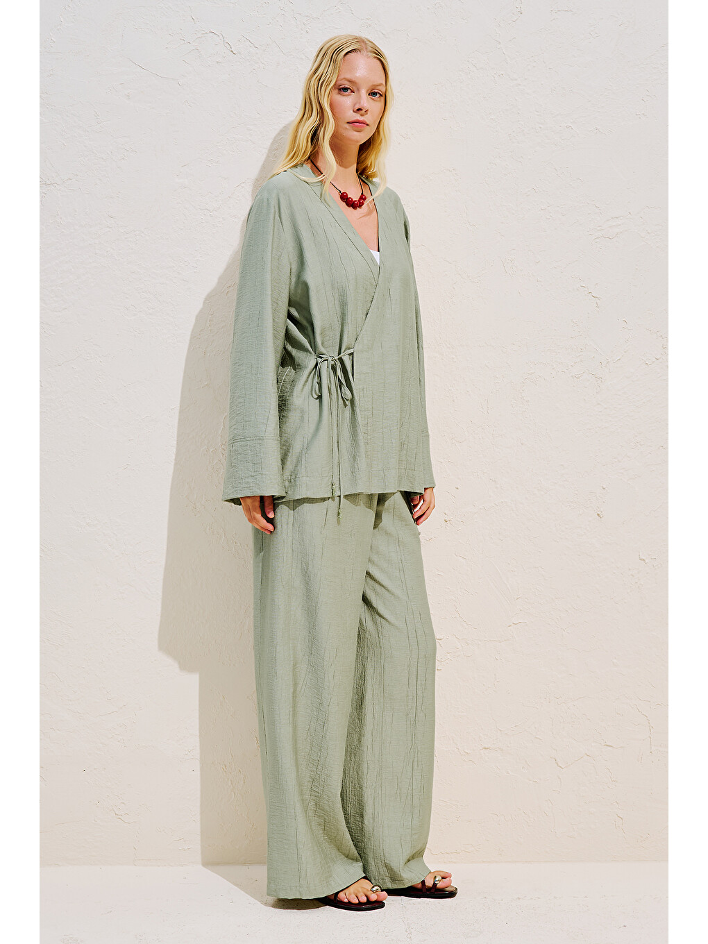 Dokulu Bağlamalı Kimono Bluz Yeşil-5