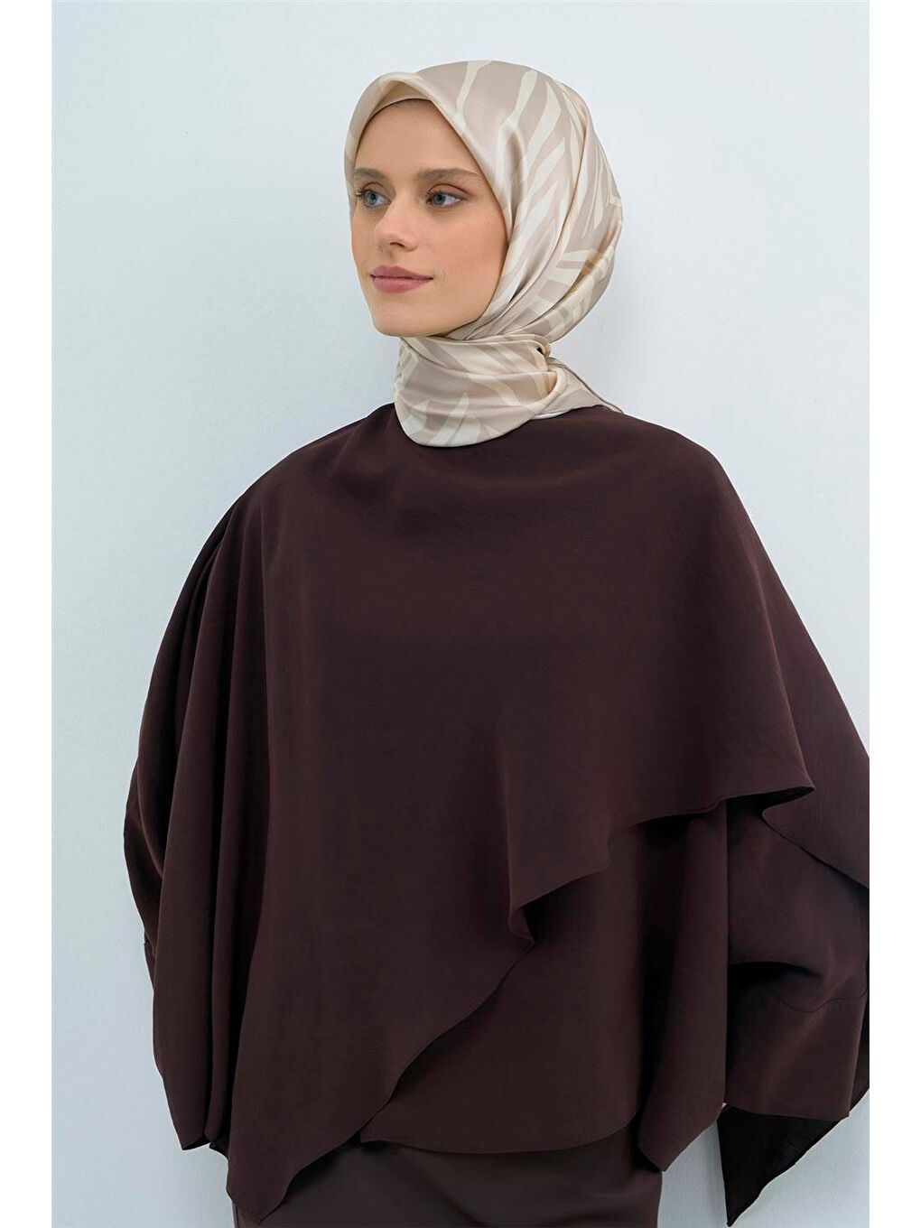 Bej Saf İpek Twill Eşarp 9550D 35