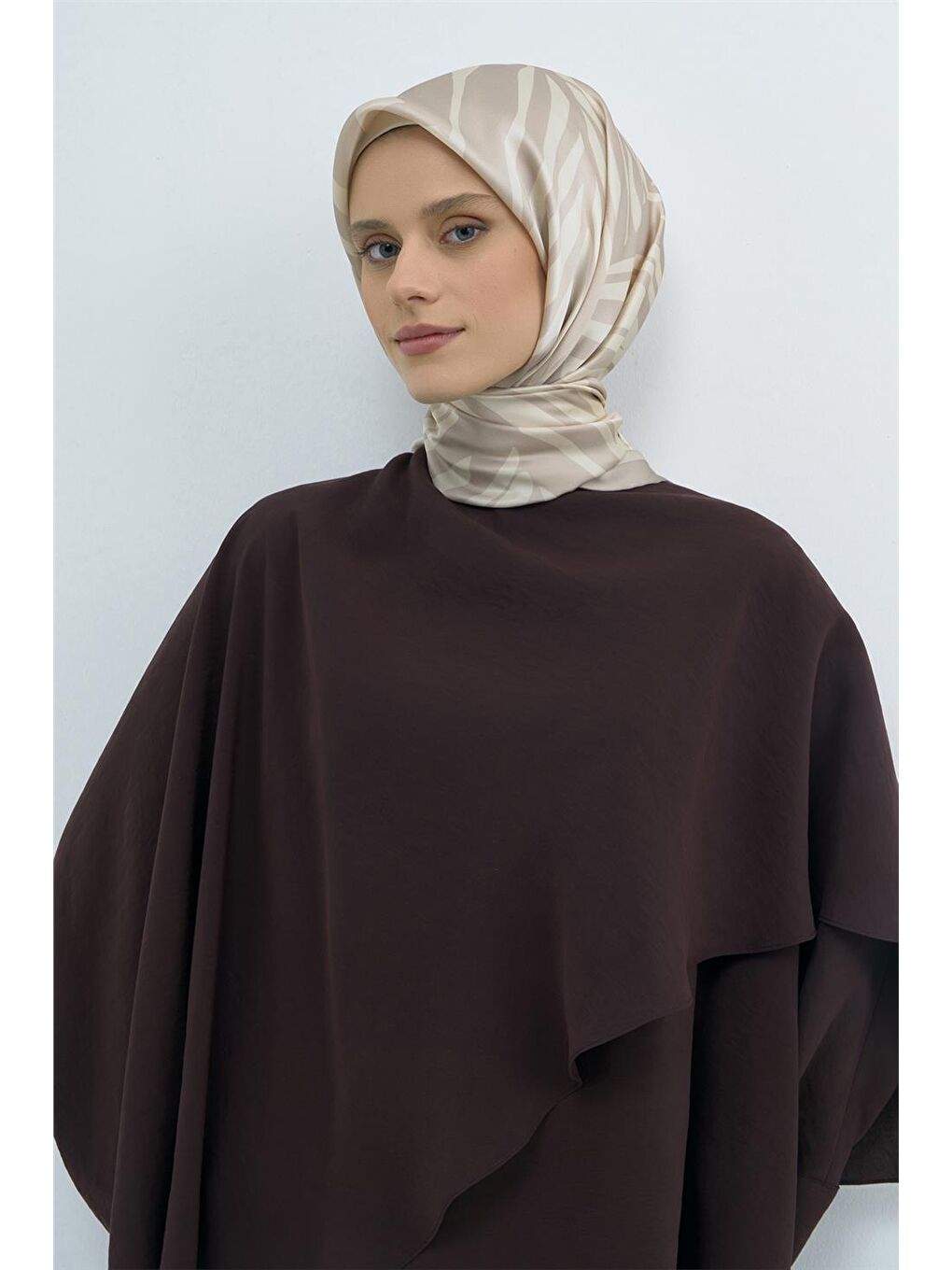 Bej Saf İpek Twill Eşarp 9550D 35-3