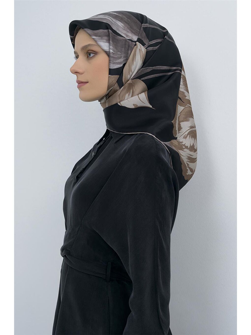 Siyah Saf İpek Twill Eşarp 9506D 06-1